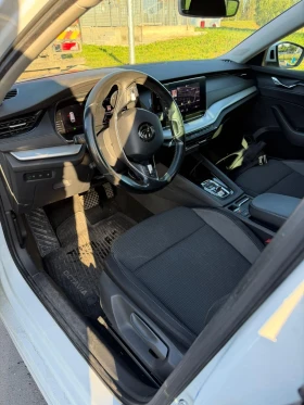 Skoda Octavia 2.0 TDI EVO SCR DSG Wagon Executive, снимка 10