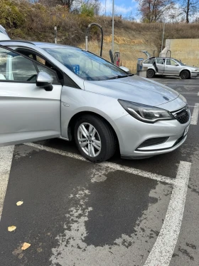 Opel Astra 1.6cdti, снимка 2