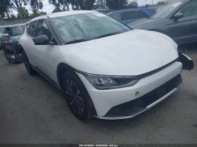 ������ Kia EV6