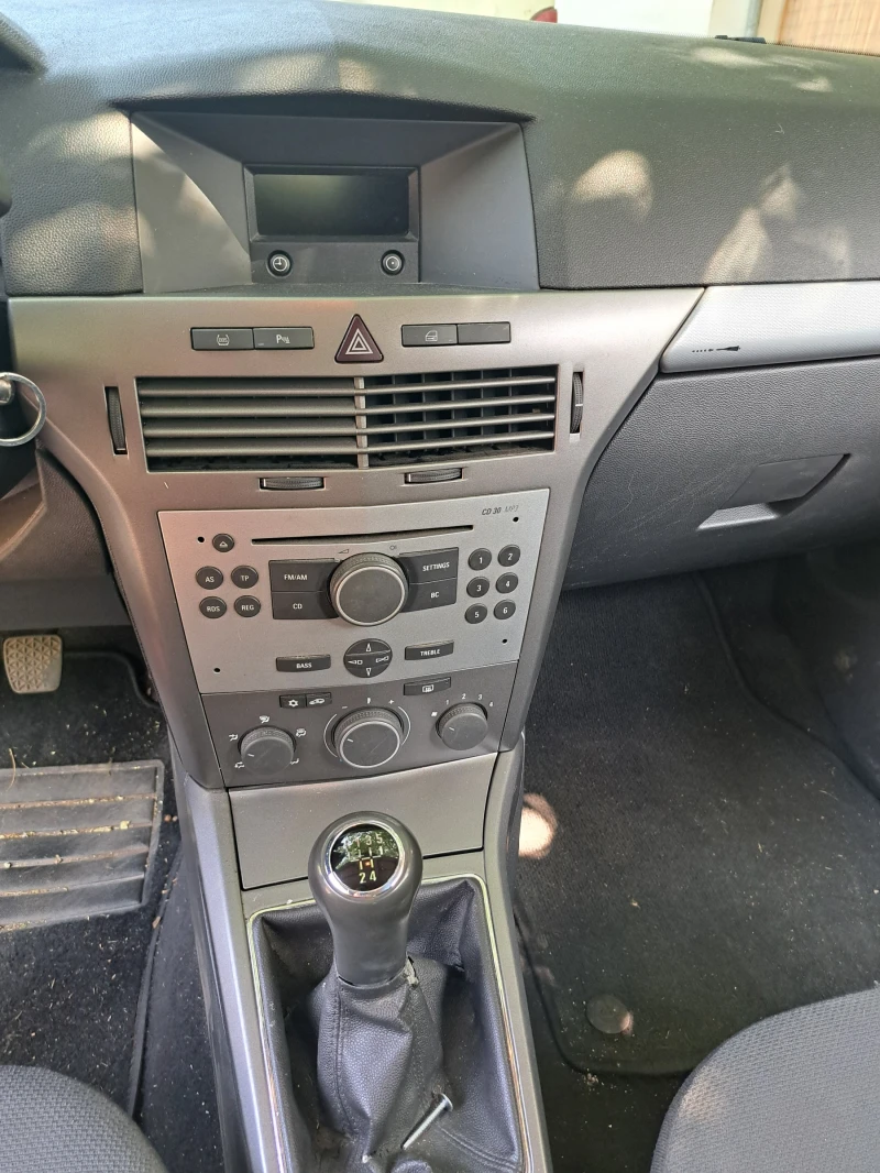 Opel Astra, снимка 6 - Автомобили и джипове - 48712288