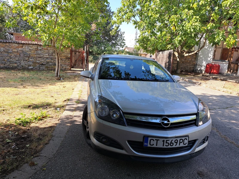 Opel Astra, снимка 1 - Автомобили и джипове - 48712288