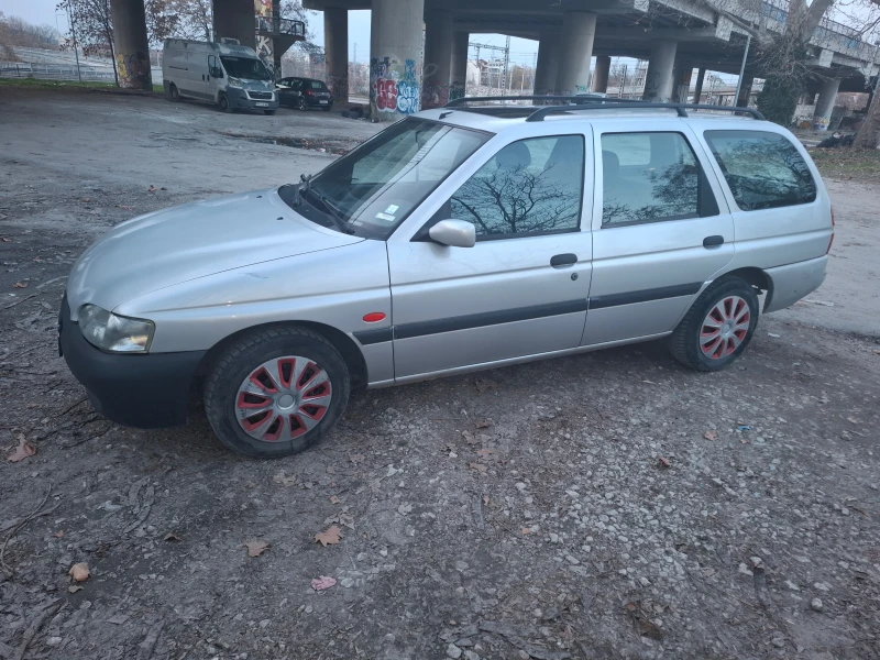 Ford Escort, снимка 1 - Автомобили и джипове - 49459579