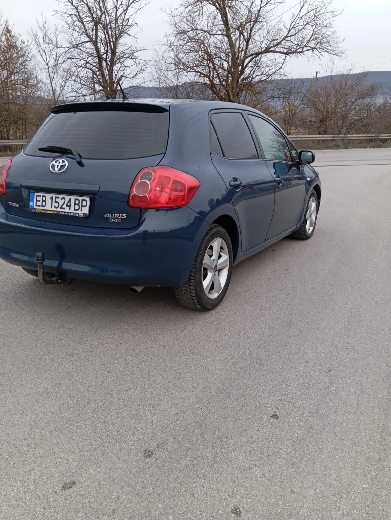 Toyota Auris, снимка 4 - Автомобили и джипове - 49509035