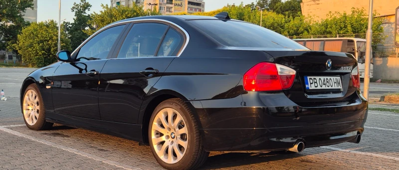 BMW 335 xi, снимка 4 - Автомобили и джипове - 51993736