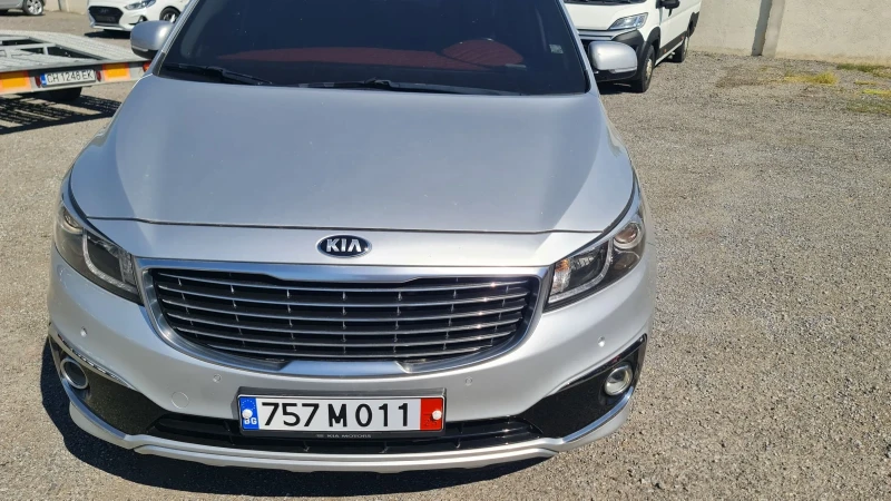 Kia Carnival 9местен.УНИКАТ, снимка 4 - Автомобили и джипове - 51410704