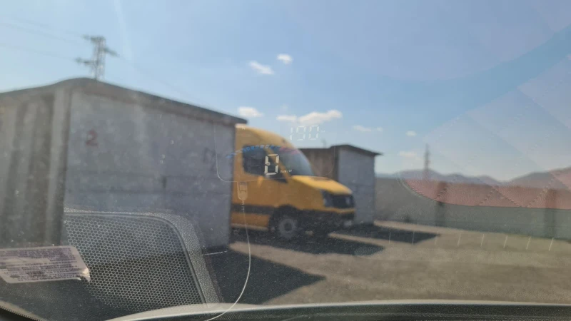 Kia Carnival 9местен.УНИКАТ, снимка 14 - Автомобили и джипове - 51410704