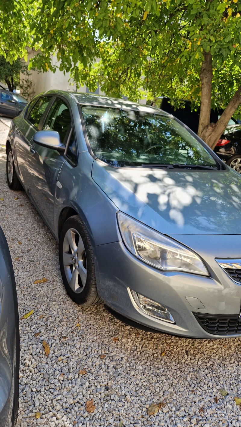 Opel Astra Топ , снимка 8 - Автомобили и джипове - 52555321