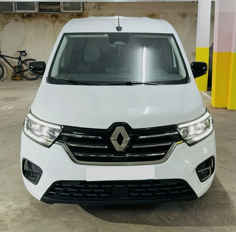 Renault Kangoo 1.5 DCI ЛИЗИНГ, снимка 2 - Автомобили и джипове - 52657842