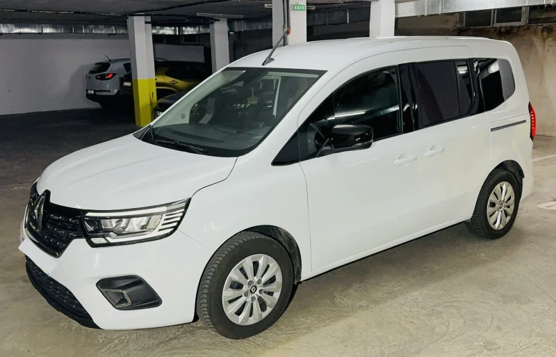 Renault Kangoo 1.5 DCI ЛИЗИНГ, снимка 3 - Автомобили и джипове - 52657842