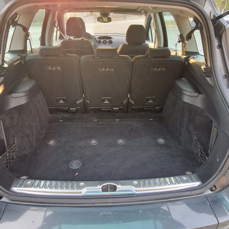 Peugeot 308 2.0 HDI, снимка 12 - Автомобили и джипове - 52409263