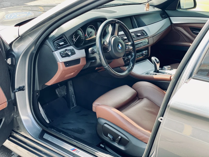 BMW 530 FACELIFT, M PACKET, ADAPTIVE LED, СМЕНЕНИ ВЕРИГИ, снимка 14 - Автомобили и джипове - 52569134