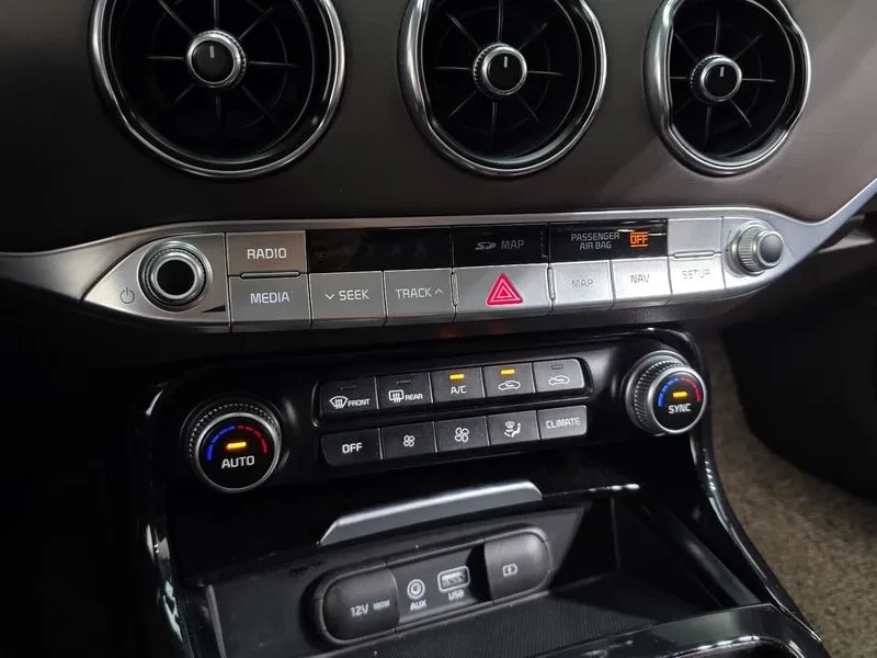 Kia Stinger 2.0 TURBO 2WD PLATINUM | Mobile.bg � ����������� 17