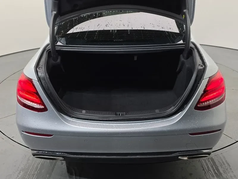 Mercedes-Benz E 200 Avantgarde, снимка 16 - Автомобили и джипове - 55830416