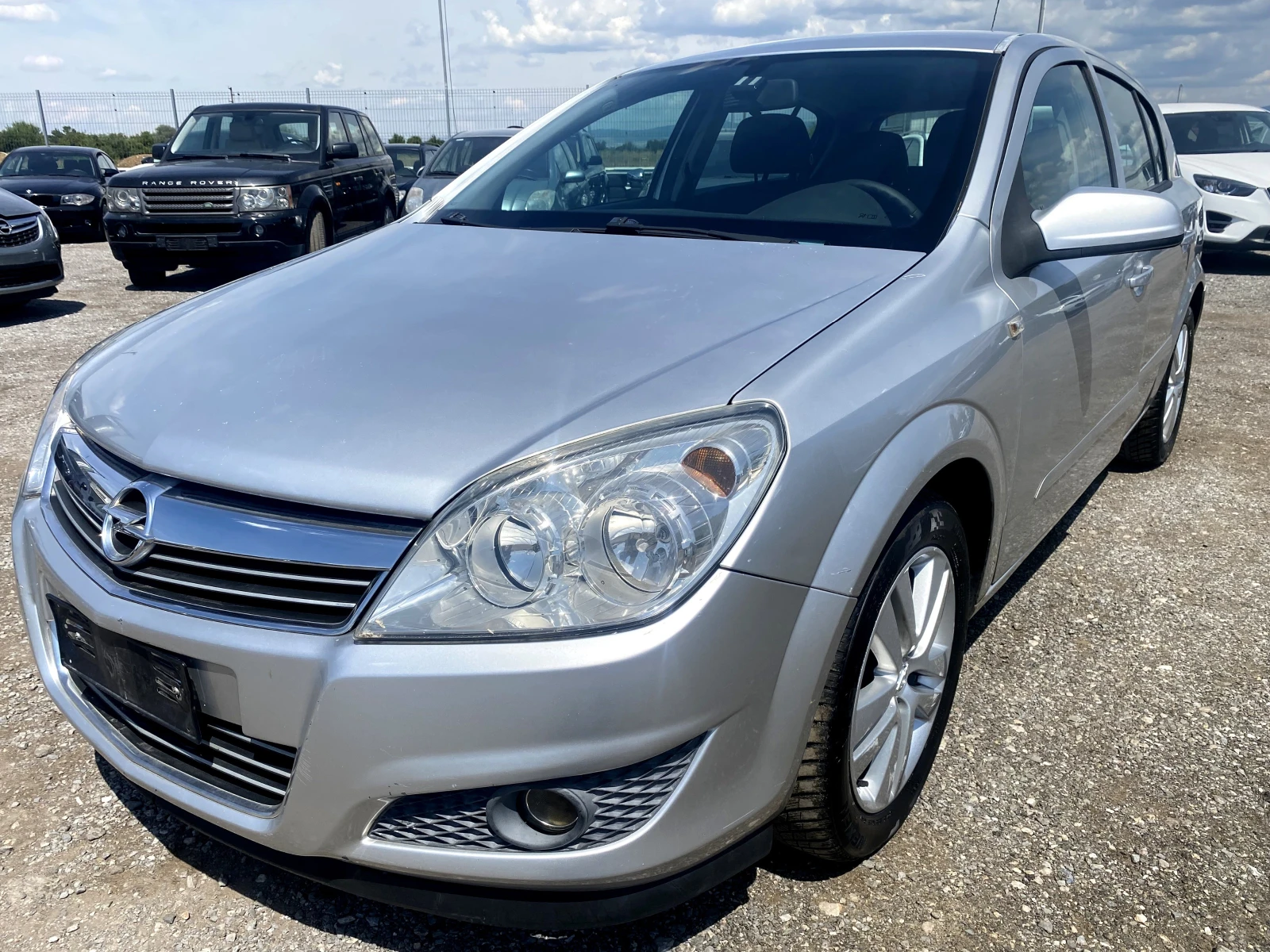 Opel Astra 1.3CDTI 90к.с 6ск , снимка 1