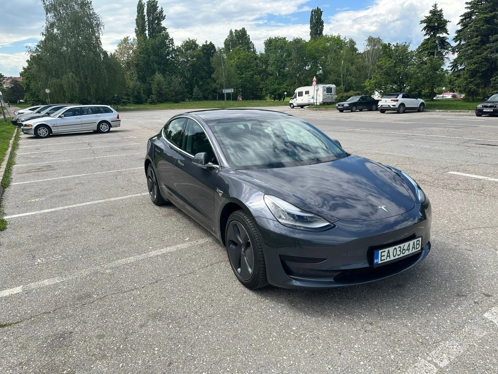 Tesla Model 3 Standard Range Plus - изображение 2