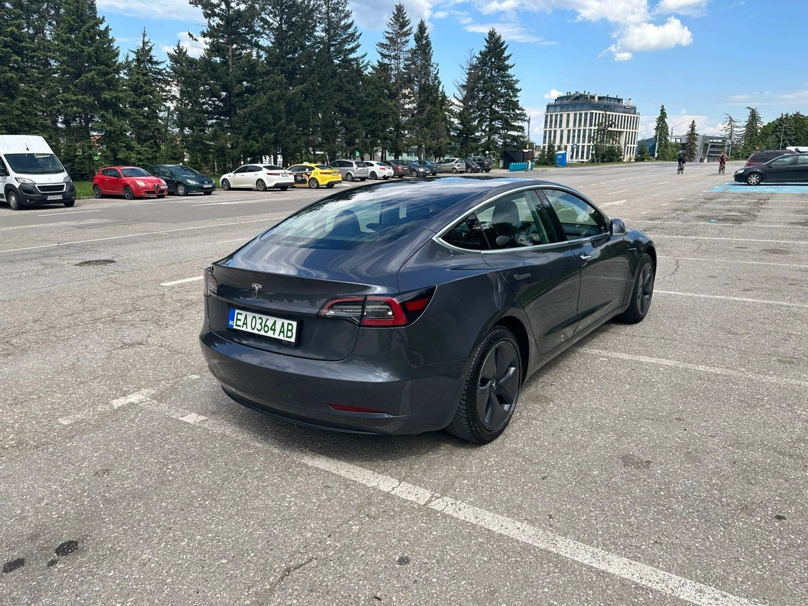 Tesla Model 3 Standard Range Plus - изображение 3