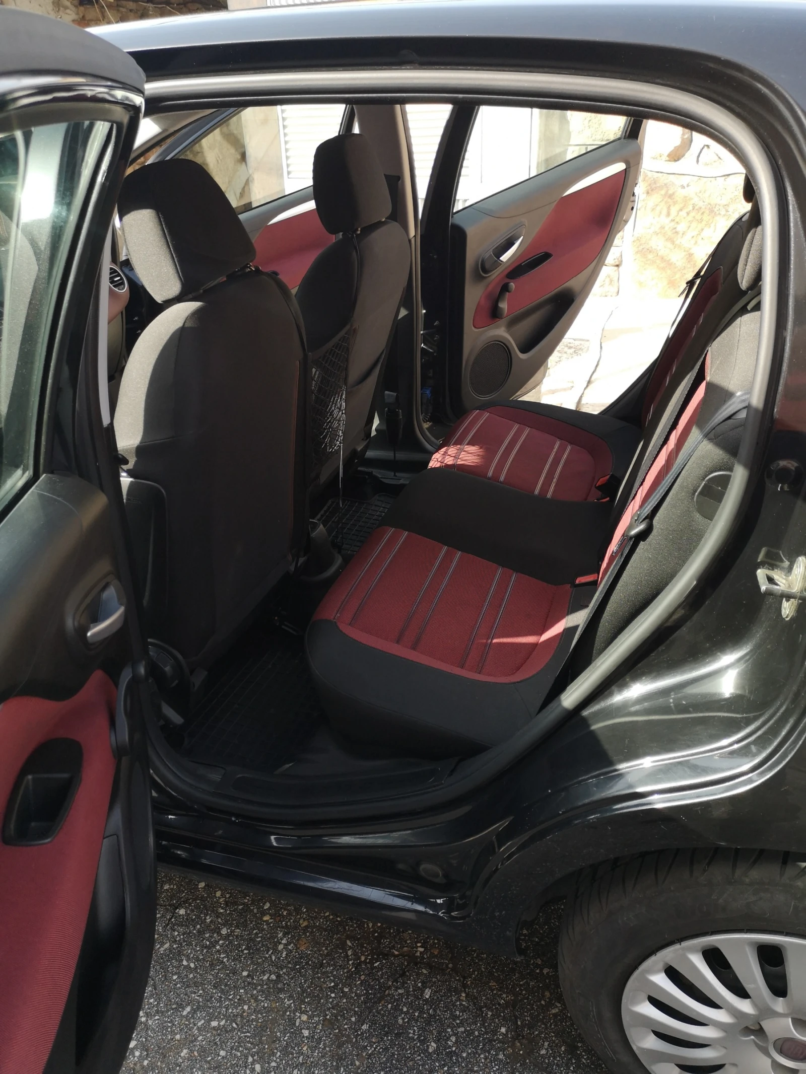 Fiat Punto ЕVO - изображение 7