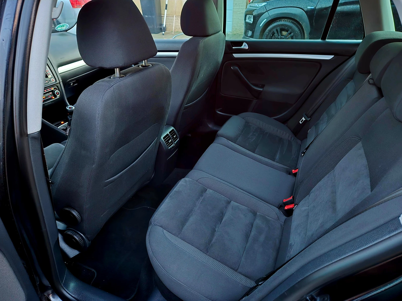 VW Golf 2.0TDI      | Mobile.bg   10