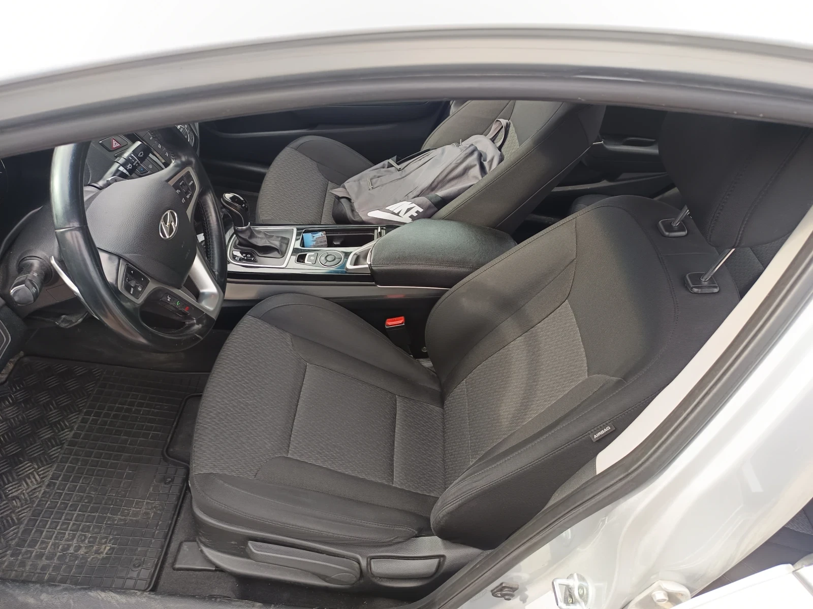 Hyundai I40 УНИКАТ! Седан, автоматик - изображение 8