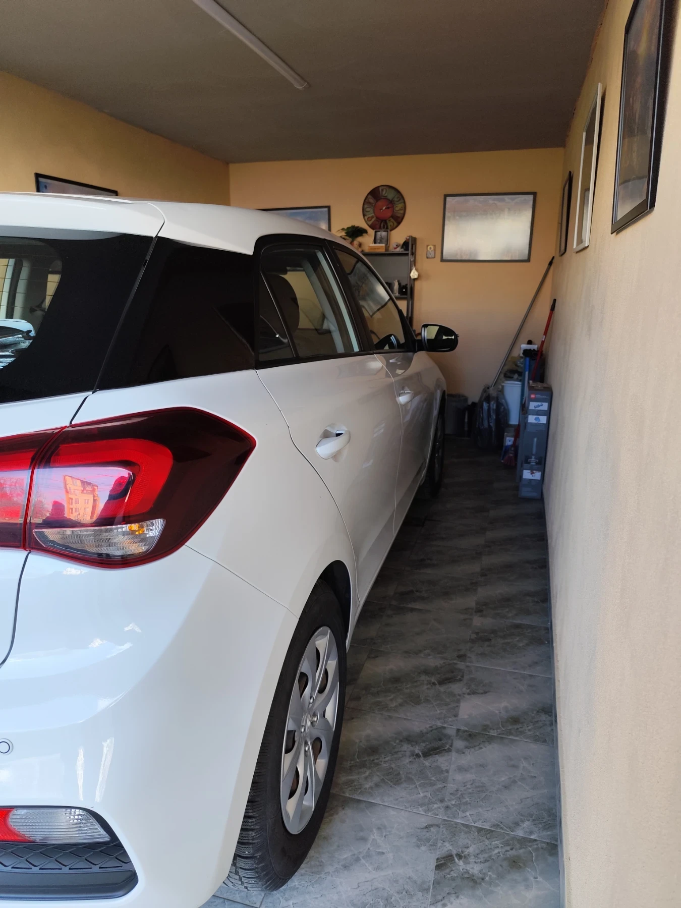 Hyundai I20, снимка 6 - Автомобили и джипове - 53713169