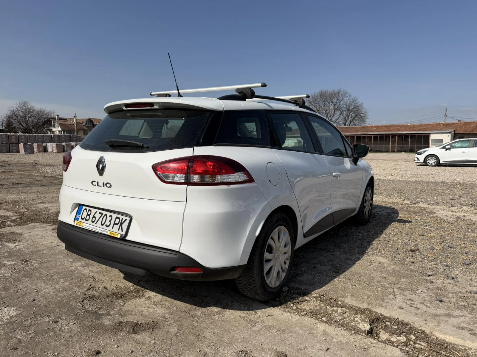 Renault Clio 0.9SCe/75k.c./Grandtour, снимка 4 - Автомобили и джипове - 53808339