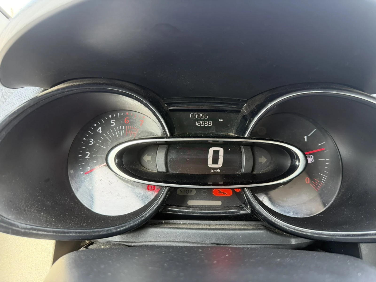 Renault Clio 0.9SCe/75k.c./Grandtour, снимка 17 - Автомобили и джипове - 53808339