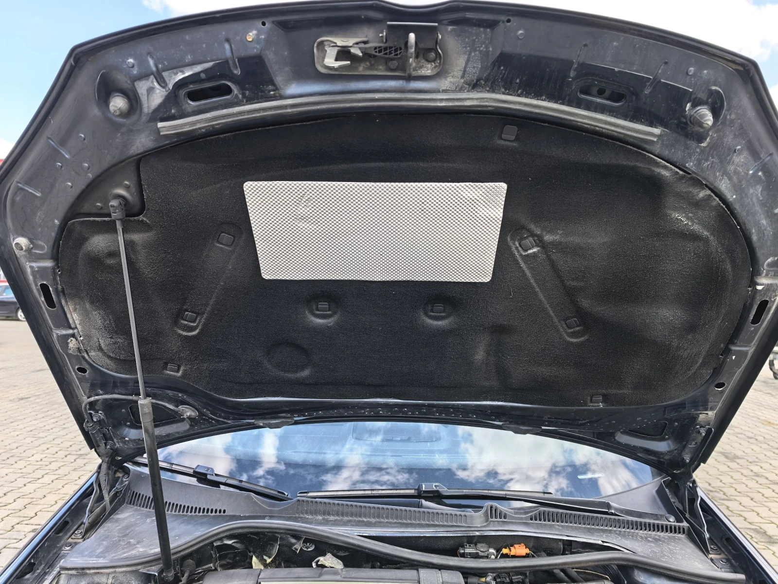 VW Golf 1.9 105 4х4 Малко Градушка , снимка 16 - Автомобили и джипове - 53977541