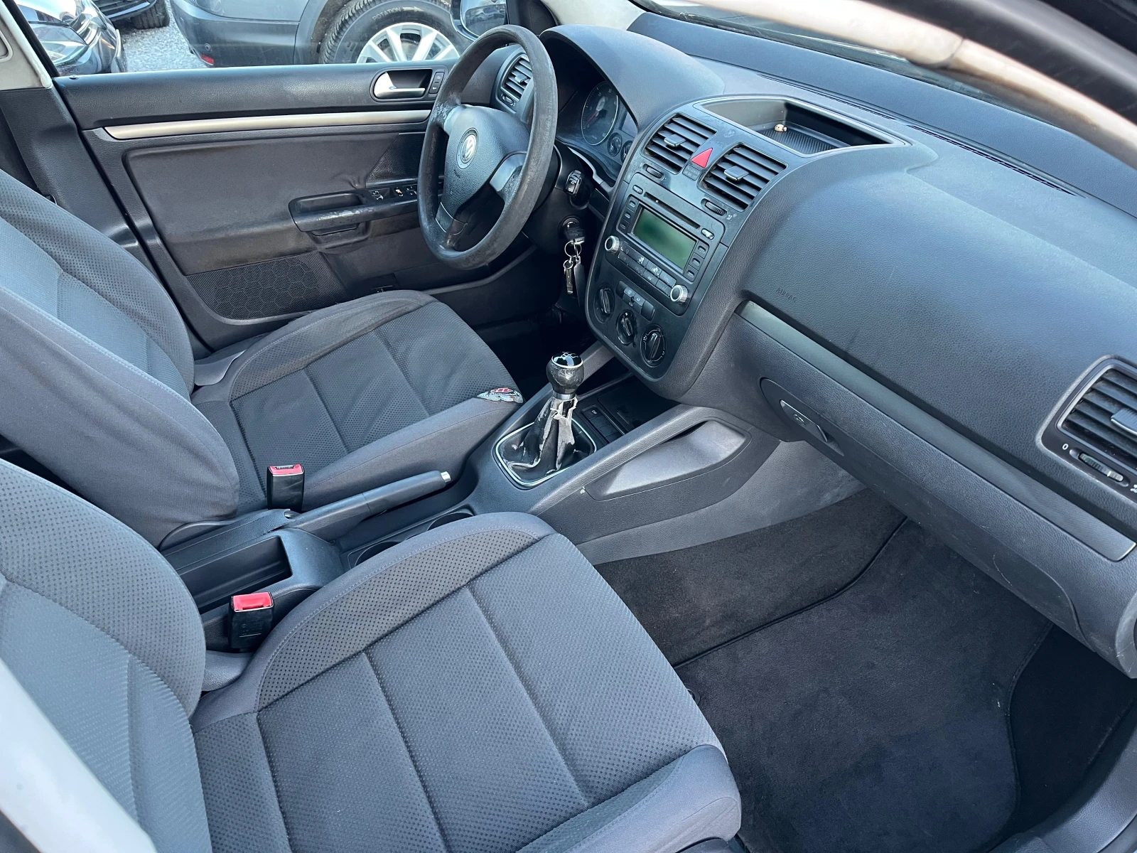 VW Golf 1.9TDI  105к c, снимка 10 - Автомобили и джипове - 54145189