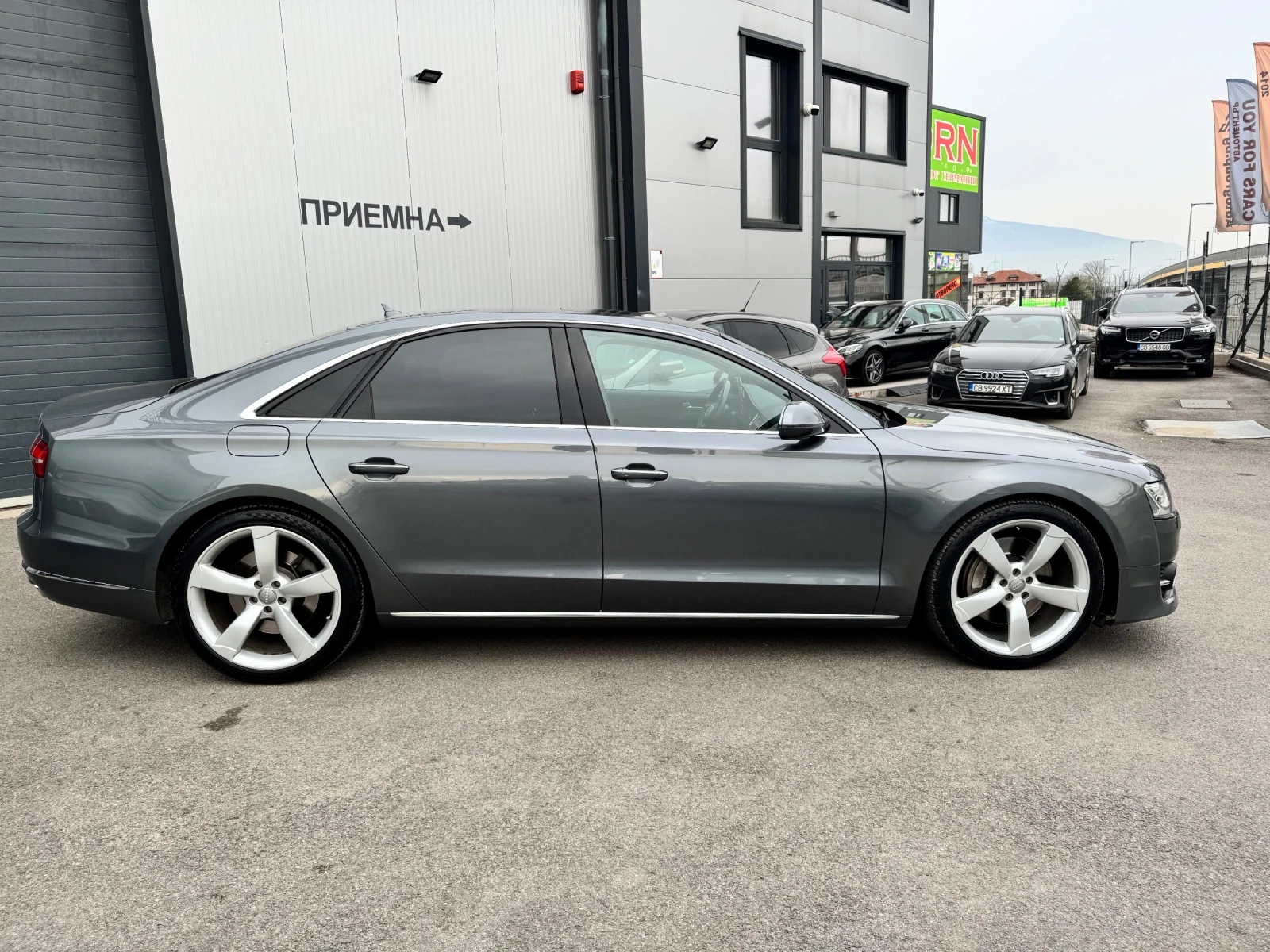 Audi A8 4.2TDI MATRIX FACELIFT S LINE, снимка 3 - Автомобили и джипове - 54206748