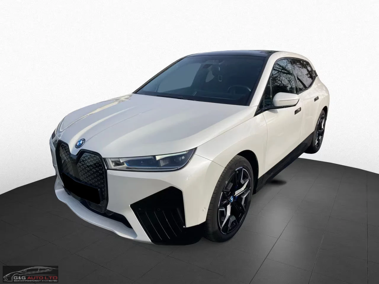 BMW iX НОВ/xDrive40/326HP/SPORT/360/HUD/MEMO/H&K/AHK/230q