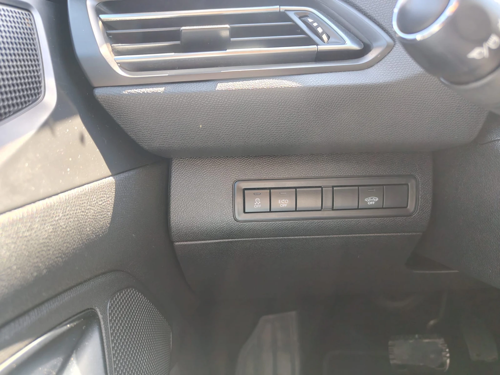 Peugeot 308 Автоматик, снимка 12 - Автомобили и джипове - 54354099