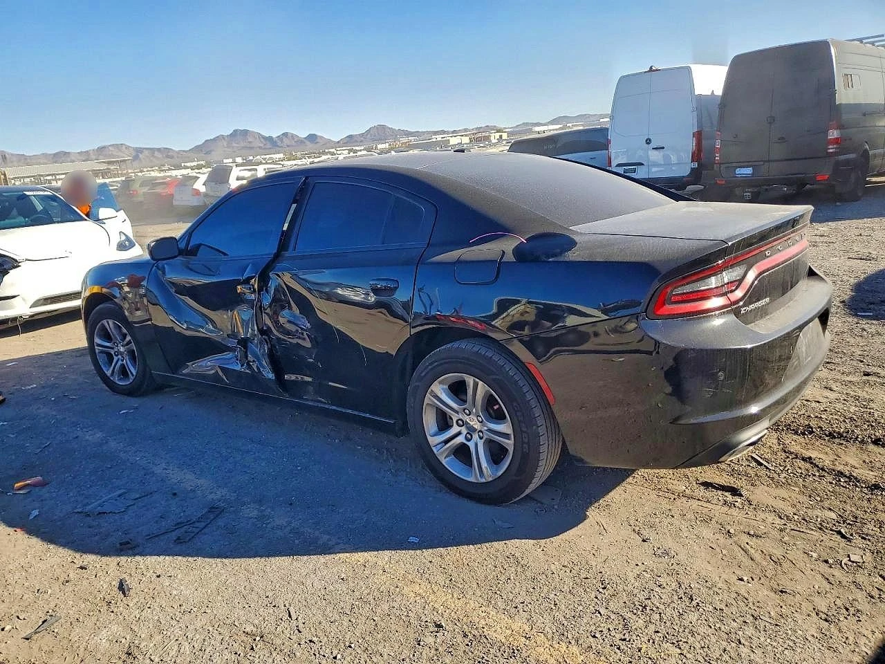 Dodge Charger 3.6l Sxt* RWD, снимка 2 - Автомобили и джипове - 54362329