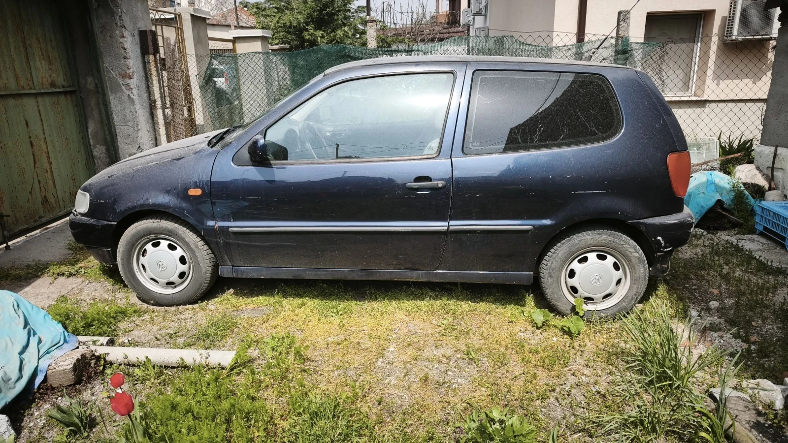 VW Polo 1.0 Газ бензин , снимка 15 - Автомобили и джипове - 54480992