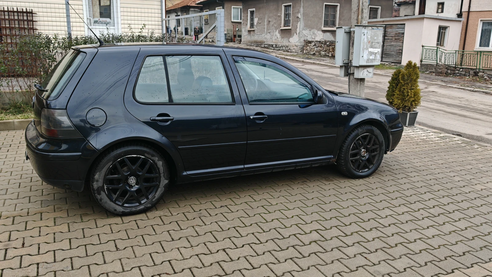 VW Golf 1.8 T GTI EXCLUSIVE + ��� | Mobile.bg � ����������� 11
