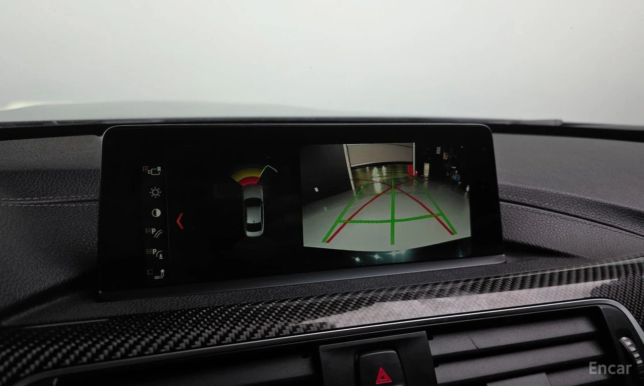 BMW M4 * COMPETITION* HARMAN* KARDON* HEAD* UP* CARBON* , снимка 15 - Автомобили и джипове - 54635639