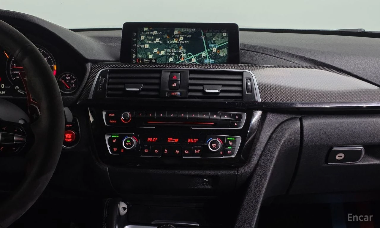 BMW M4 * COMPETITION* HARMAN* KARDON* HEAD* UP* CARBON* , снимка 13 - Автомобили и джипове - 54635639