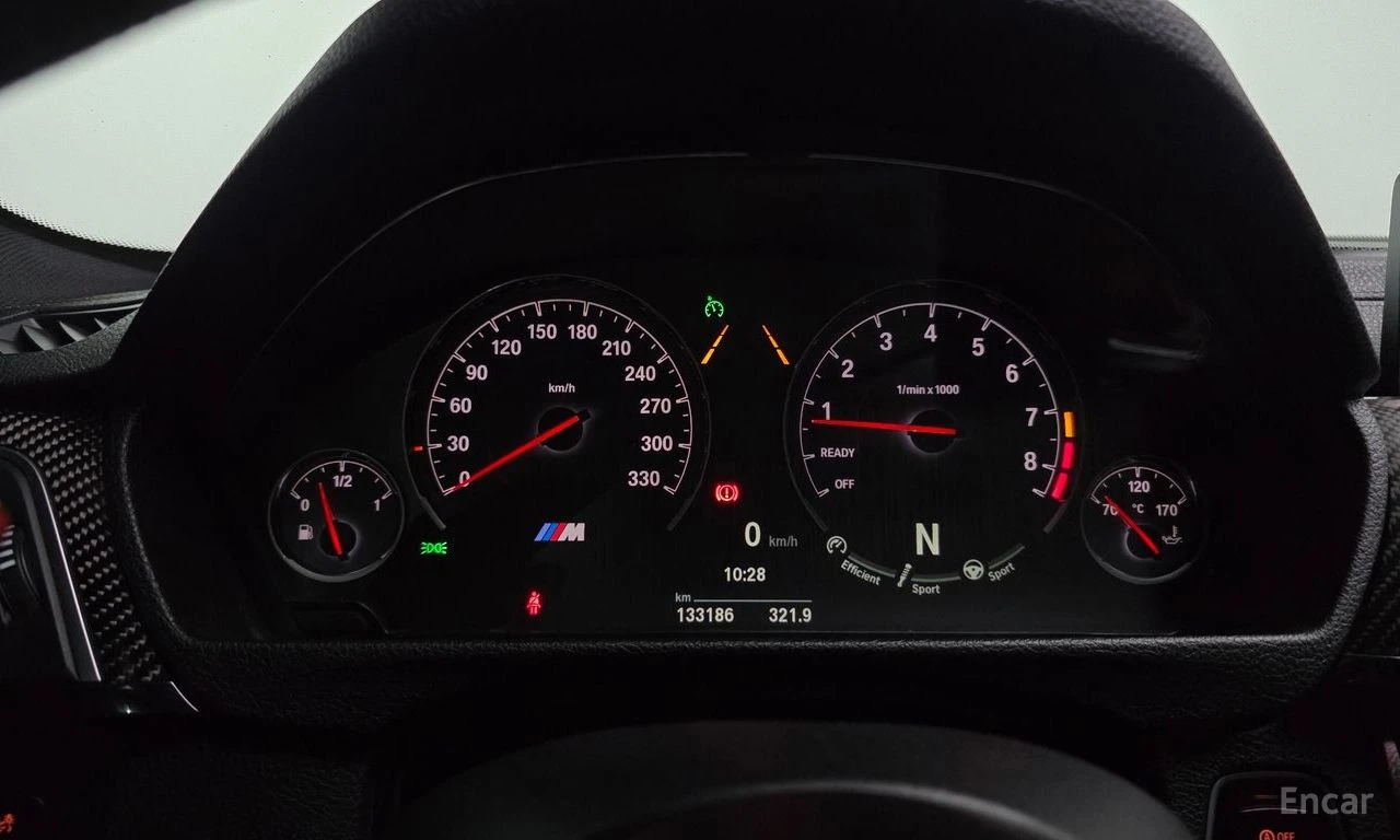 BMW M4 * COMPETITION* HARMAN* KARDON* HEAD* UP* CARBON* , снимка 8 - Автомобили и джипове - 54635639