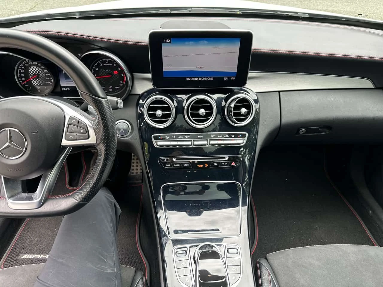 Mercedes-Benz C 43 AMG | DISTRONIC | BURMESTER | ПАНОРАМА | CARFAX | , снимка 9 - Автомобили и джипове - 54669094