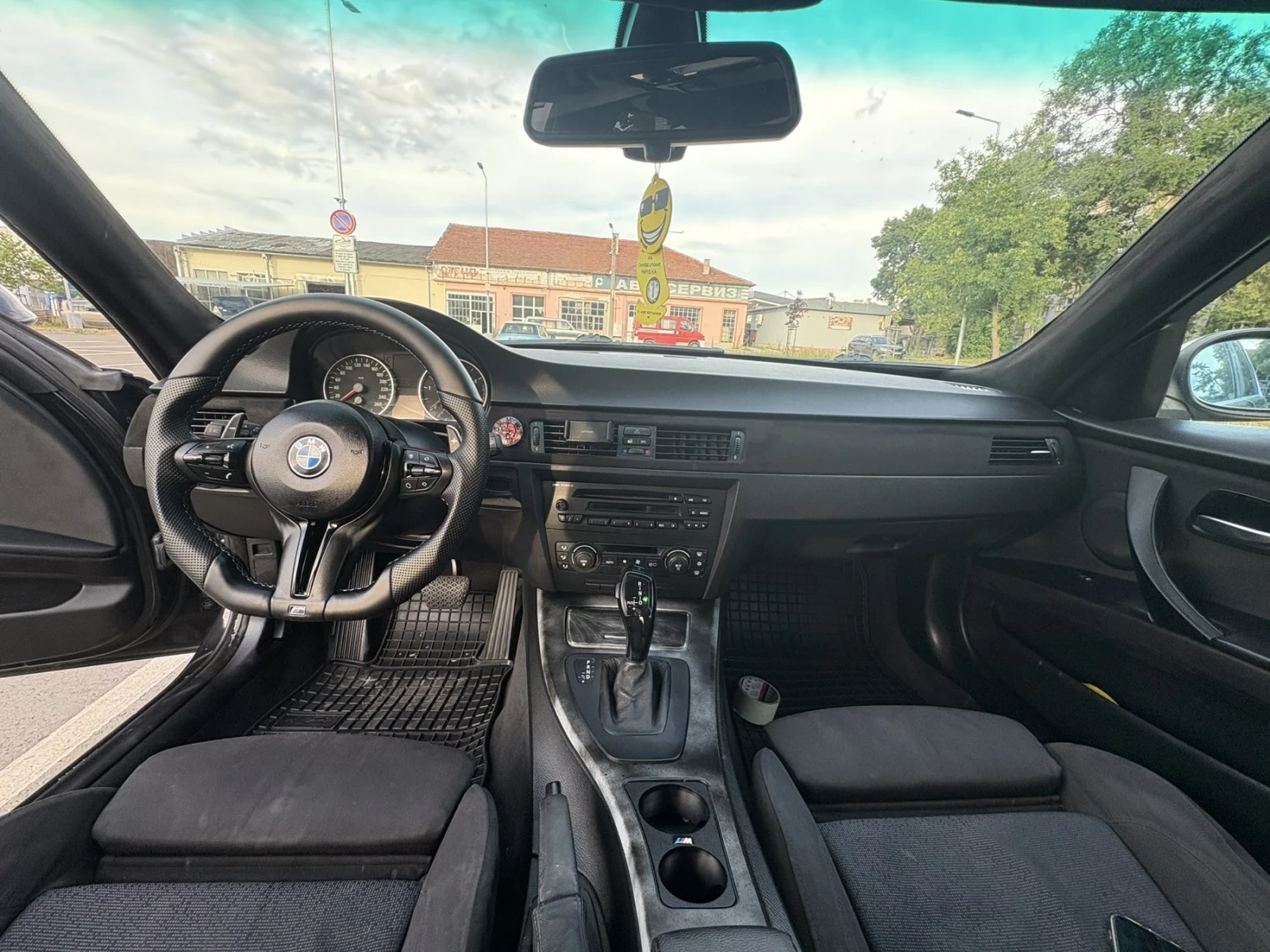 BMW 330 3.0, снимка 9 - Автомобили и джипове - 54820413