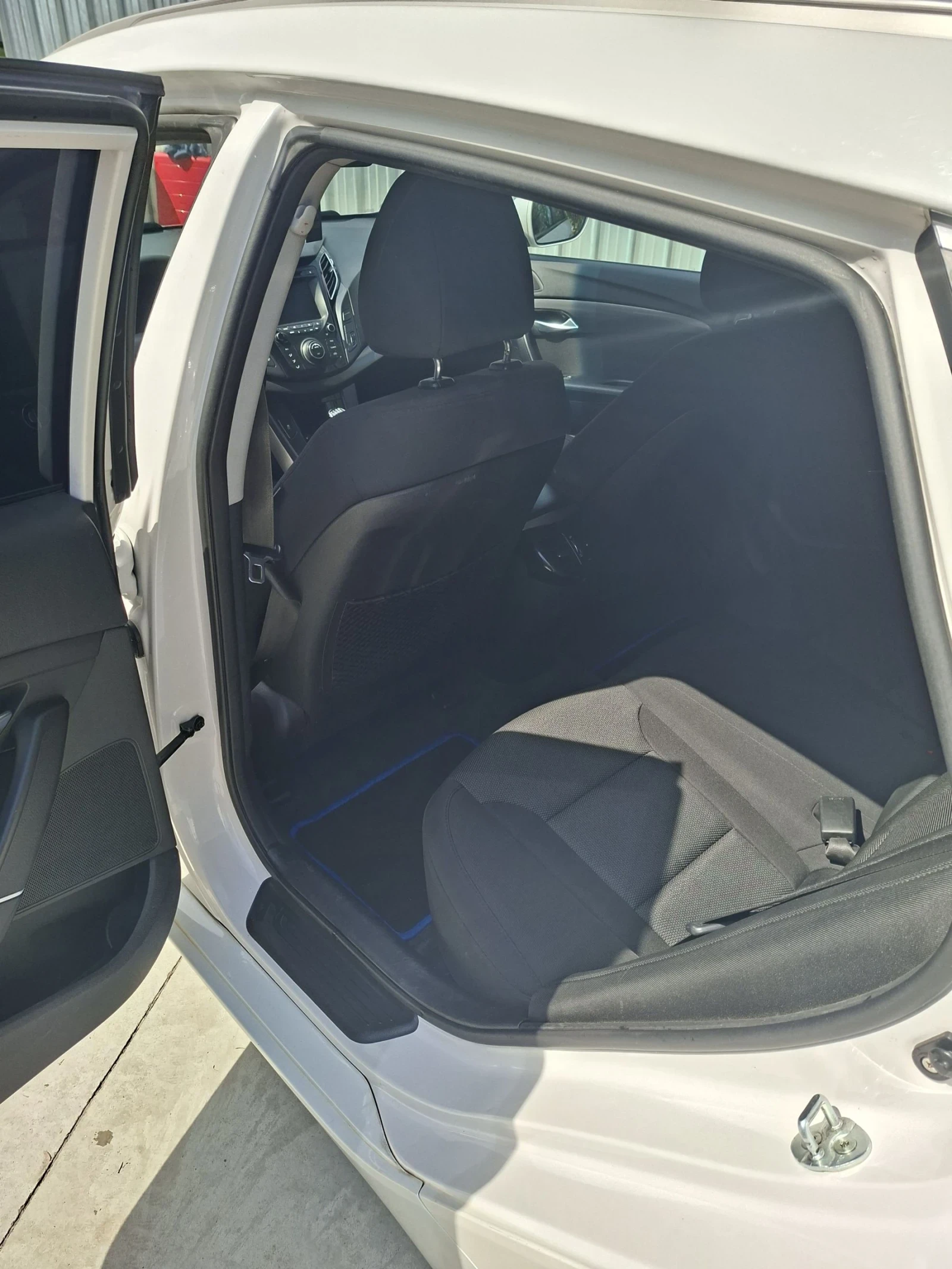 Hyundai I40 Hyundai I40 1.7 дизел, снимка 7 - Автомобили и джипове - 55047108