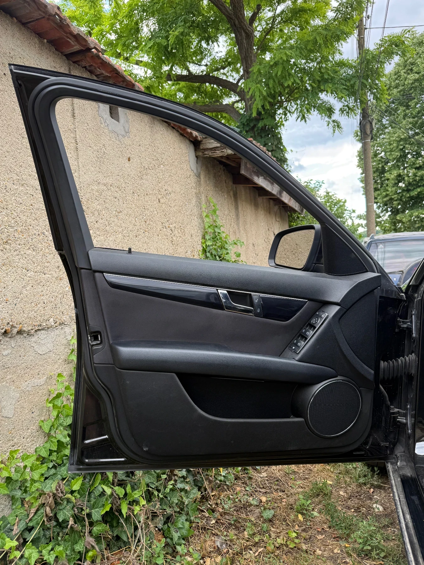 Mercedes-Benz C 200 C-200, снимка 12 - Автомобили и джипове - 55189011