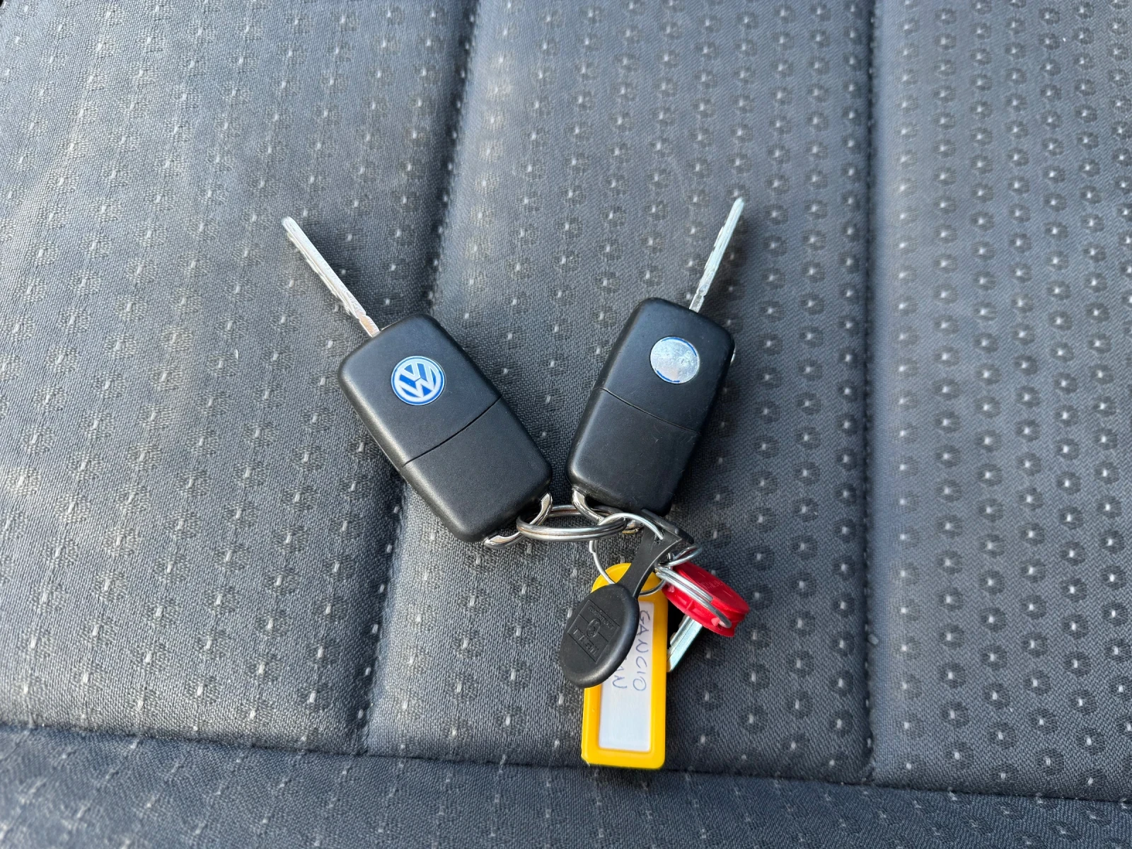 VW Touran 1.9TDI* 6скорости* 7 места* , снимка 8 - Автомобили и джипове - 55279403