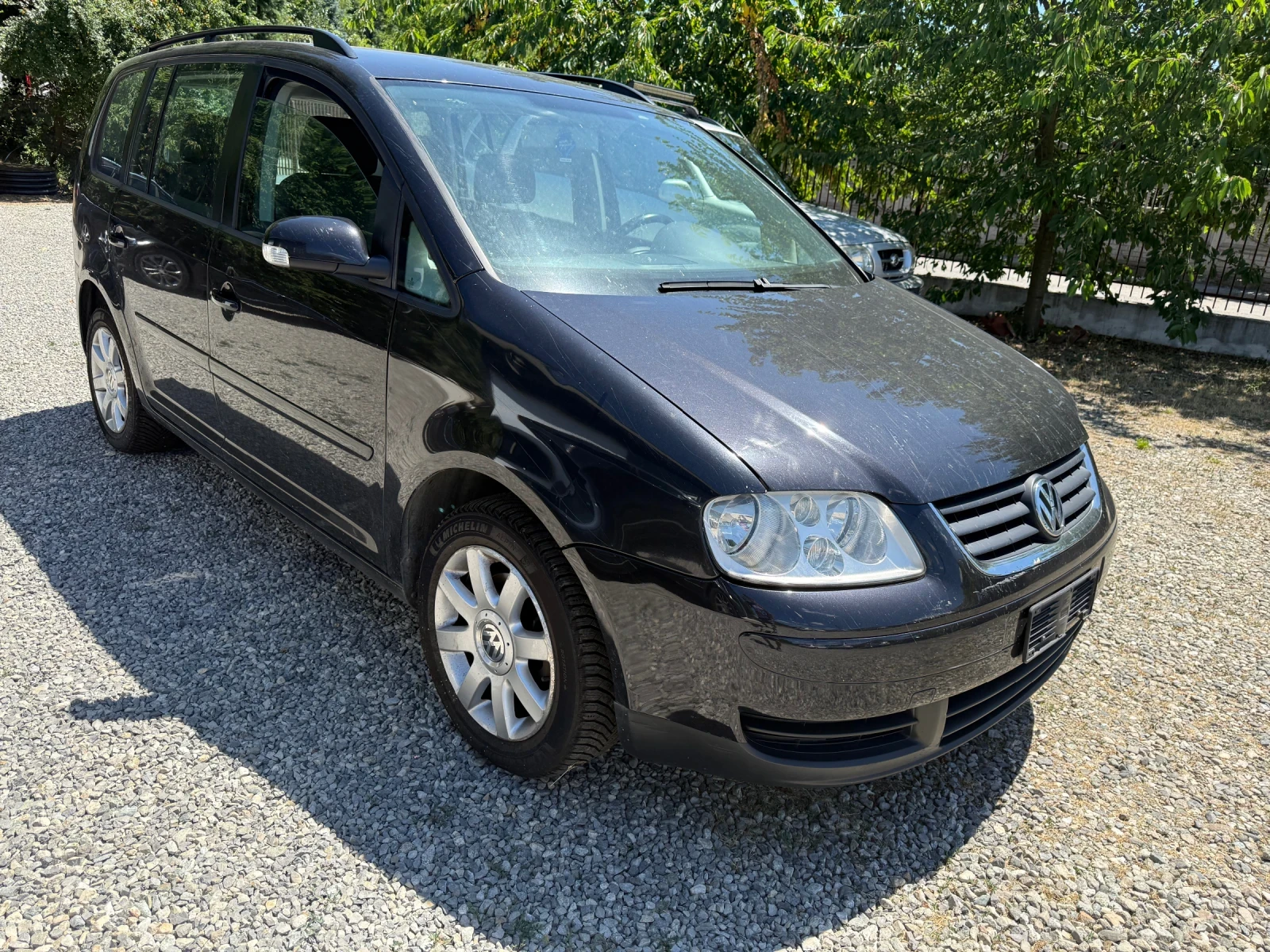 VW Touran 1.9TDI* 6скорости* 7 места* , снимка 4 - Автомобили и джипове - 55279403