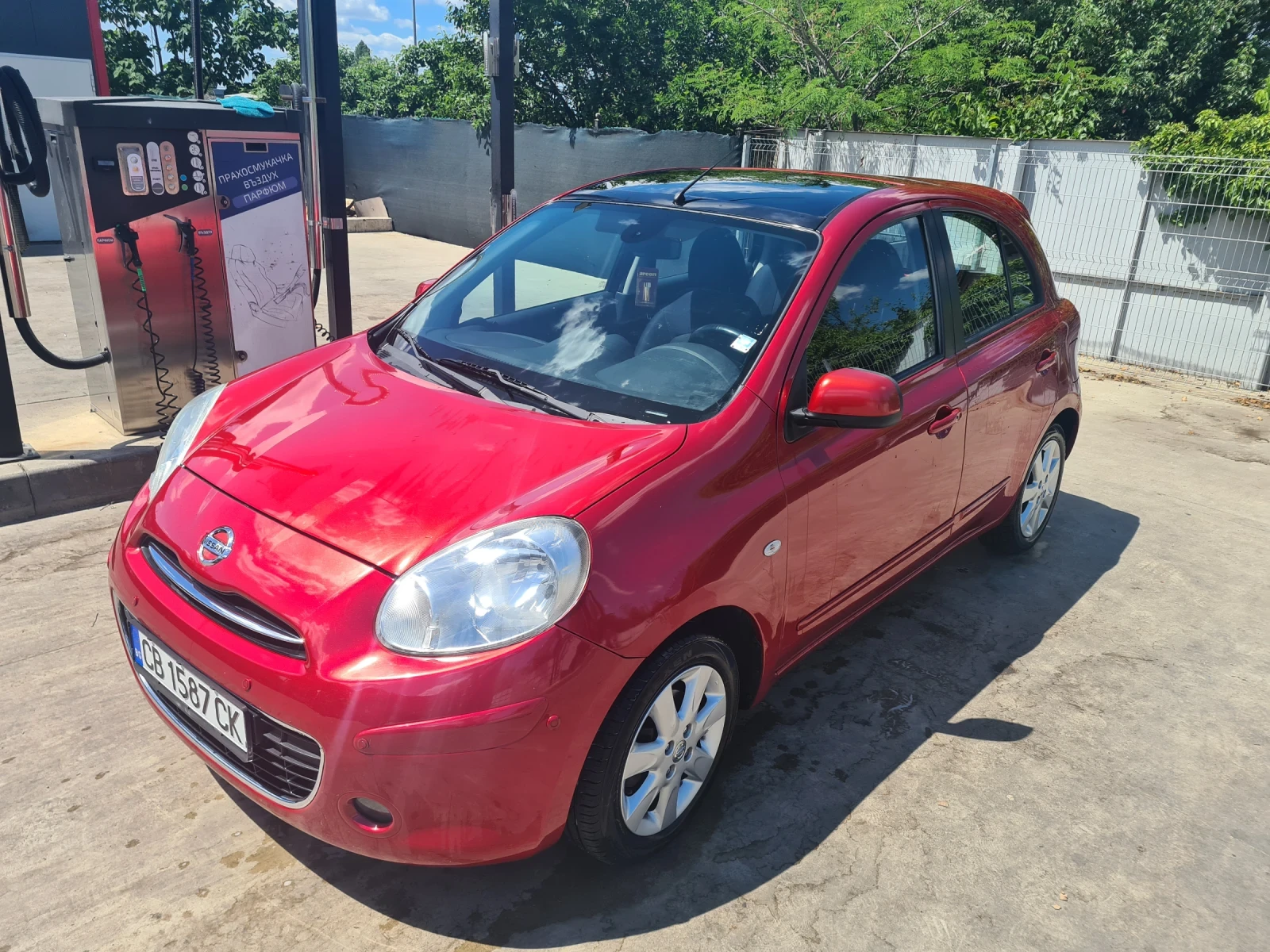 Nissan Micra