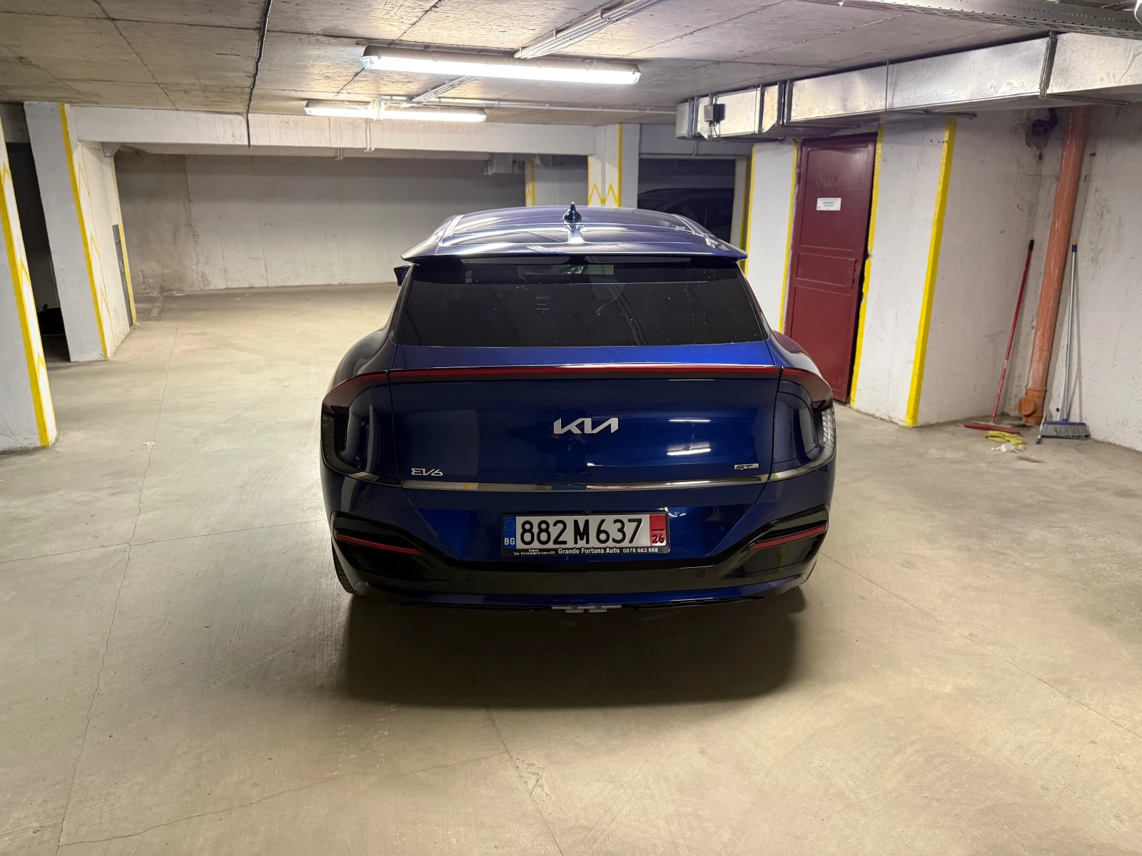 Kia EV6 Long Range AWD GT-Line, снимка 5 - Автомобили и джипове - 56404115