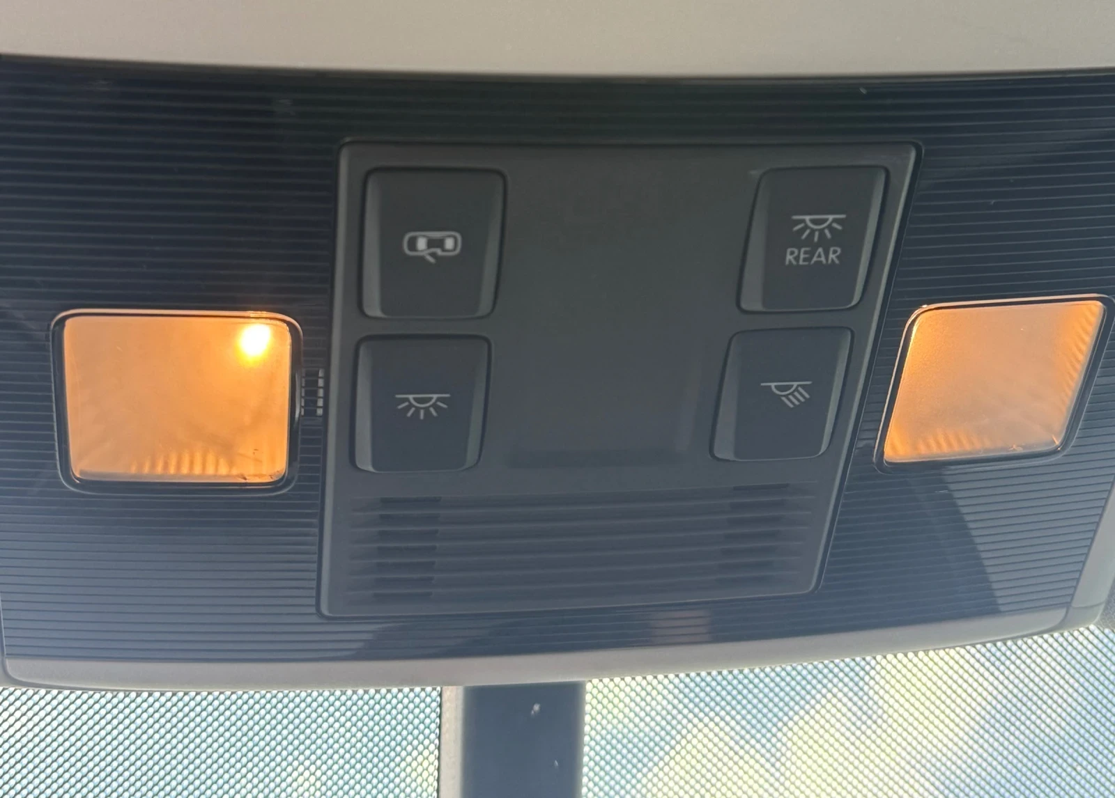 VW Golf 2.0 TDI, снимка 11 - Автомобили и джипове - 56602051