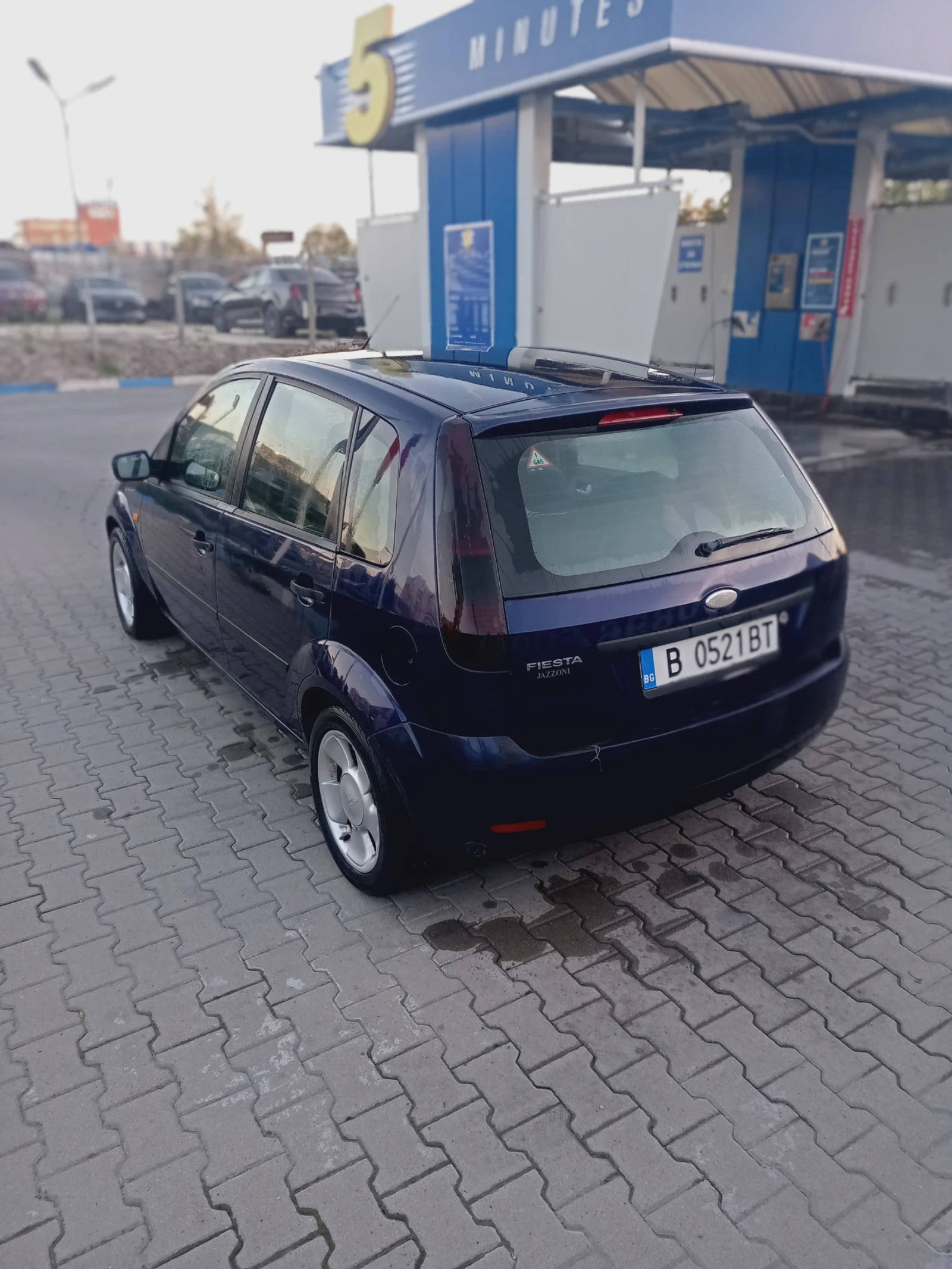 Ford Fiesta, снимка 4 - Автомобили и джипове - 56637698