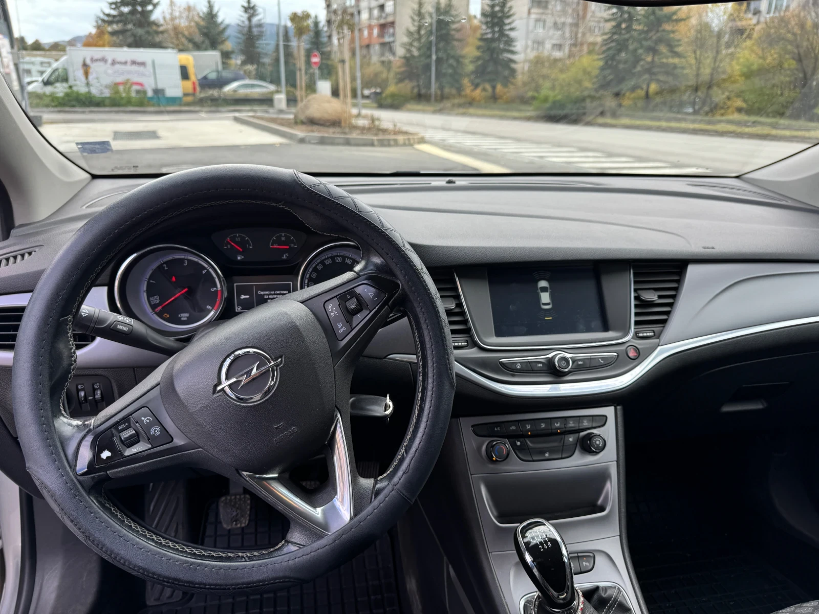 Opel Astra 1.6cdti, снимка 11 - Автомобили и джипове - 56735518