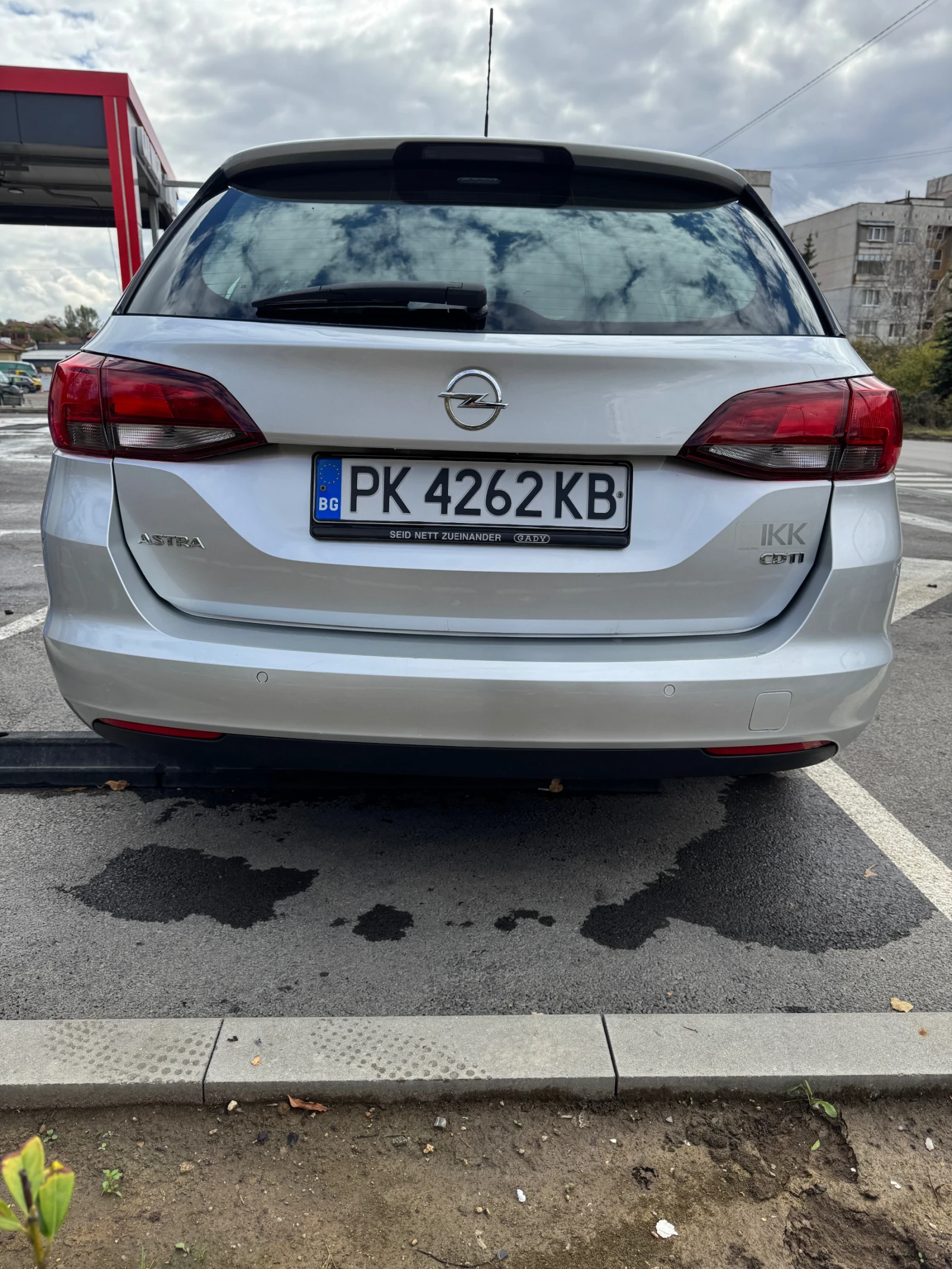 Opel Astra 1.6cdti, снимка 9 - Автомобили и джипове - 56735518