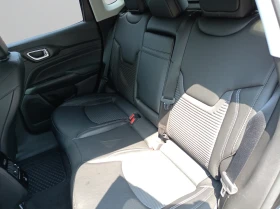 Jeep Compass LIMITED 1.5 e-Hybrid 48V Petrol 130 hp 7-DCT, снимка 11
